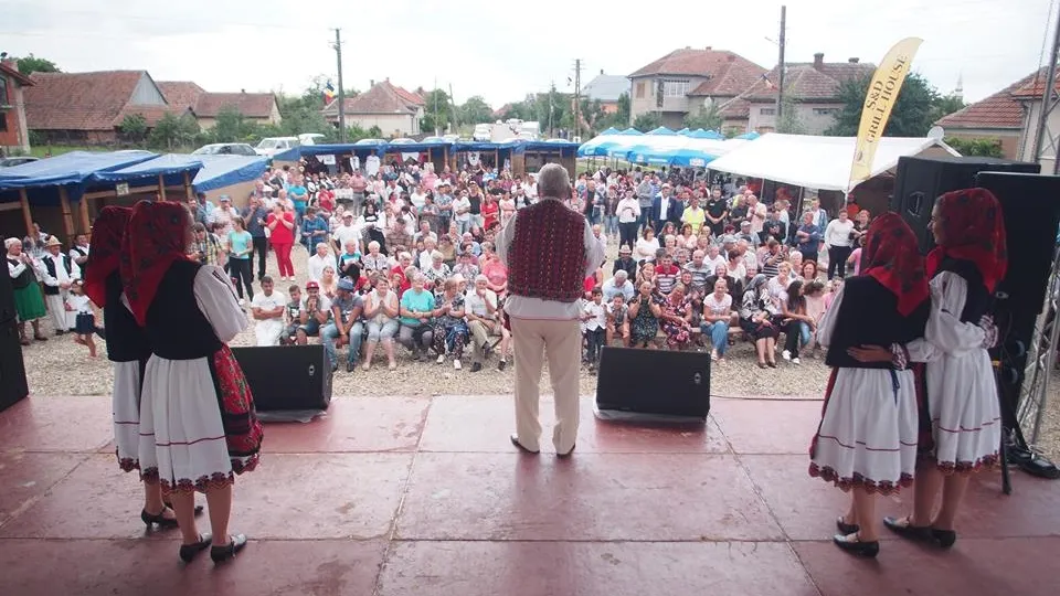 Spectacol și voie bună la Festivalul Tradițiilor și Meșteșugurilor