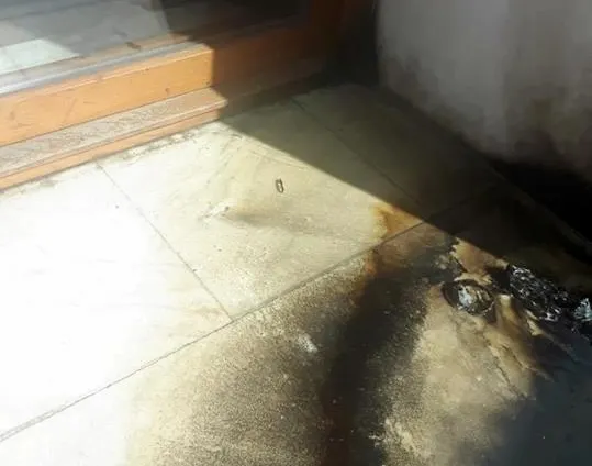 Atac cu sticle incendiare la sediul PSD Satu Mare