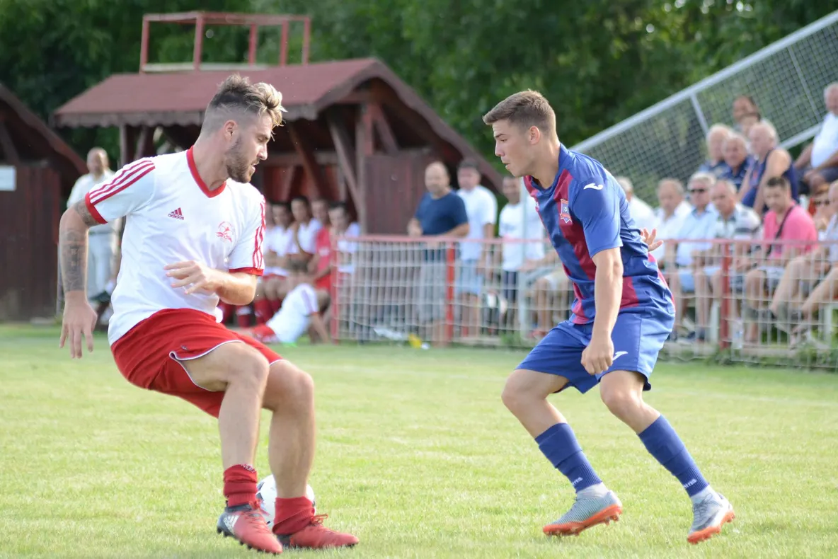 Meci amical | FC Unirea Tășnad a învins la scor Csenger FC