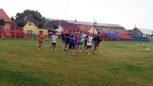 Liga 3 | Fotbaliștii de la Unirea Tășnad și-au reluat antrenamentele