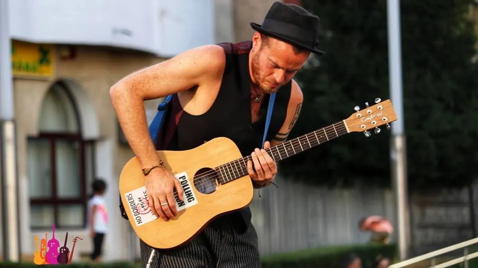 Pete The Temp (UK) a câștigat ediția din acest an a Festivalului Muzicii de Stradă din Satu Mare