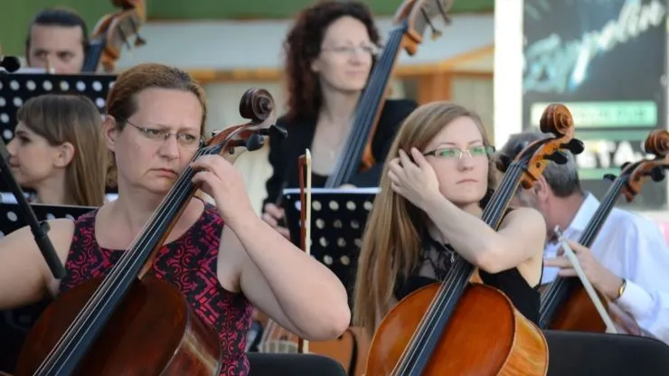 Concert în aer liber al Filarmonicii „Dinu Lipatti”