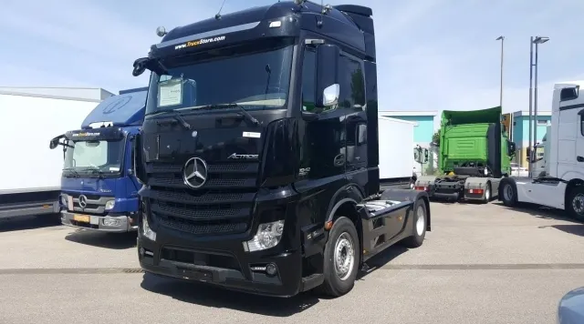 Autocamion furat din Franța, descoperit de polițiștii de frontieră