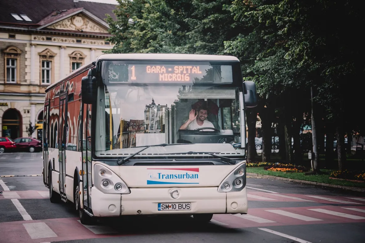 Transurban | Stație de autobuz, suspendată temporar