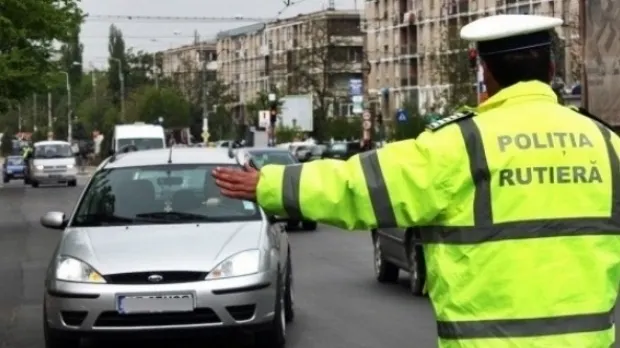 Șoferi drogați, prinși la volan de polițiști