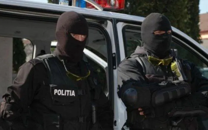 Percheziții de amploare în Satu Mare la mafia alcoolului