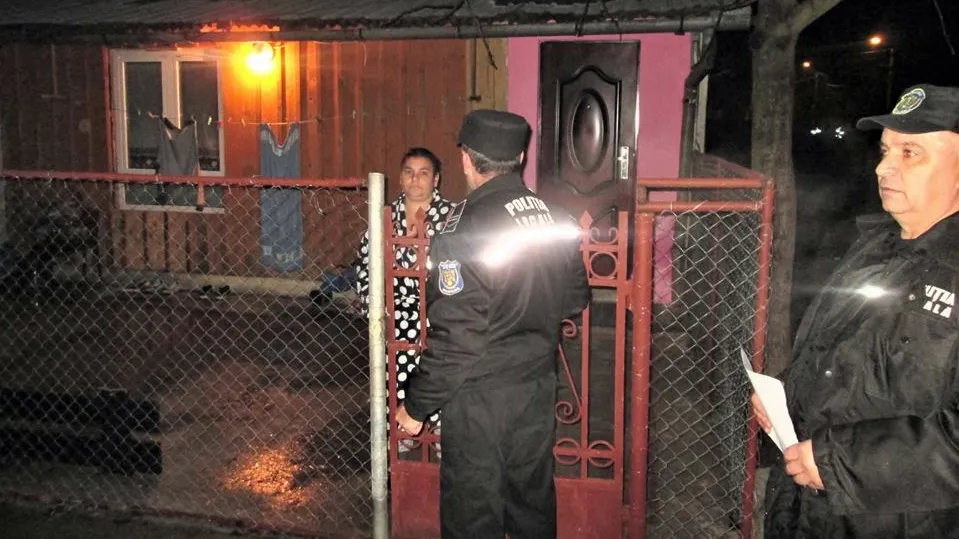Razie a polițiștilor pe strada Toamnei din municipiul Satu Mare