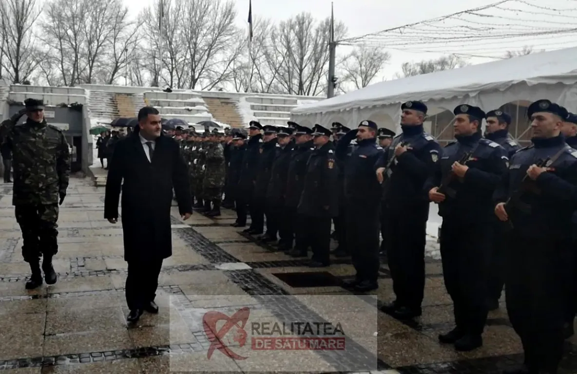 Victimele Revoluției Române, comemorate la Satu Mare. Ministrul Apărării Naţionale, Gabriel Leş, prezent la eveniment