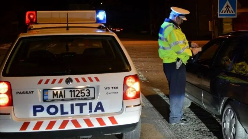 Sătmăreni beți sau fără permis de conducere, depistați la volan de polițiști