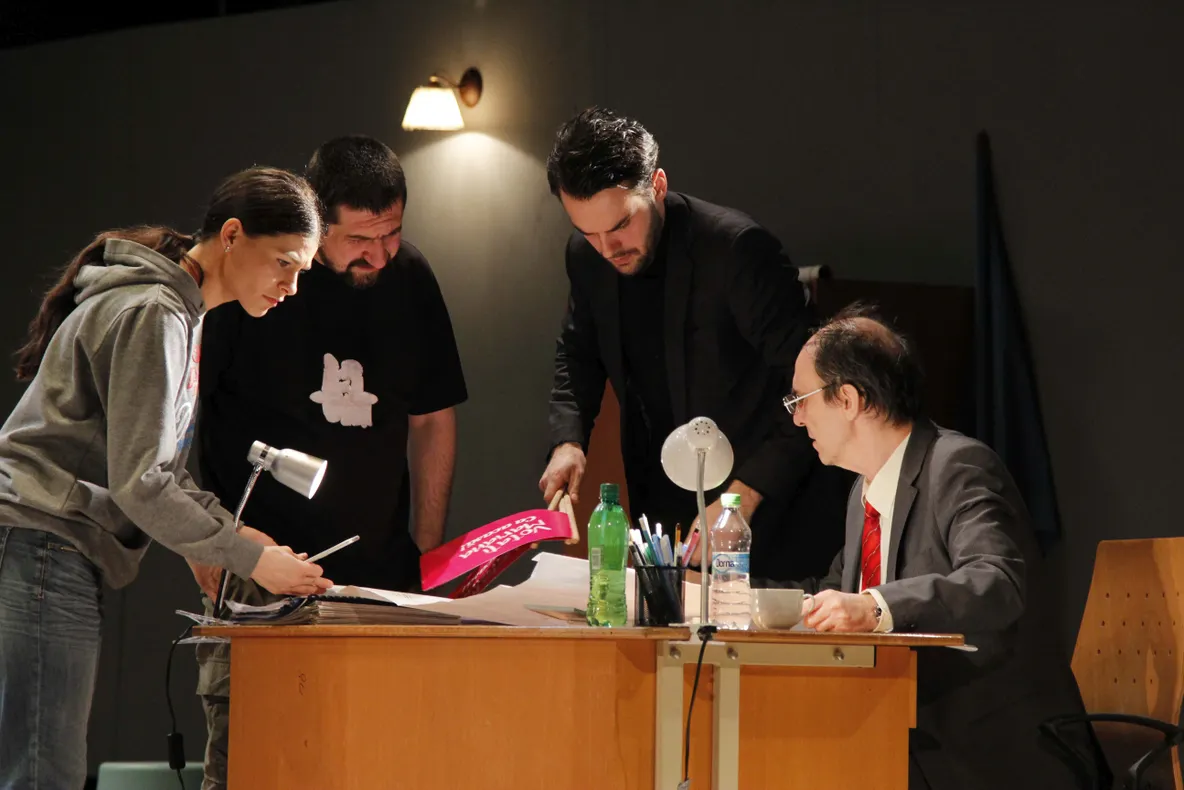 Spectacolul ”Consiliu de familie”, în regia lui Theodor-Cristian Popescu, la Teatrul de Nord