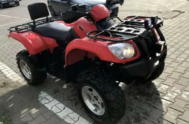 Cercetați penal, după ce au condus un scuter și un ATV neînmatriculate pe drumurile publice