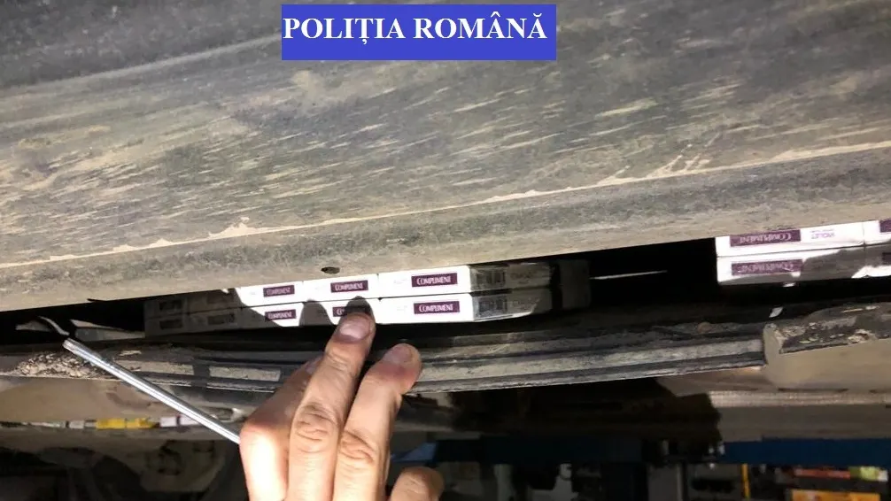 Sătmăreancă contrabandistă. Polițiștii au prins-o cu 30.000 de fire de țigarete