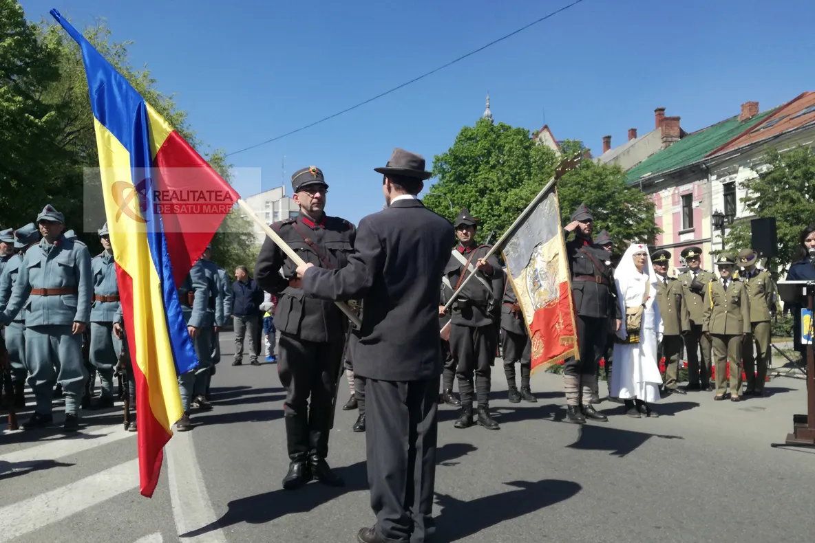 Armata a reintrat simbolic în Satu Mare, după un secol!