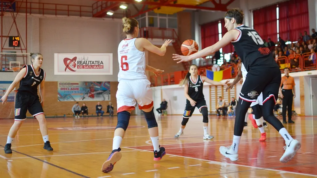Baschet | Victorie pentru CSM Satu Mare în primul joc din play-off