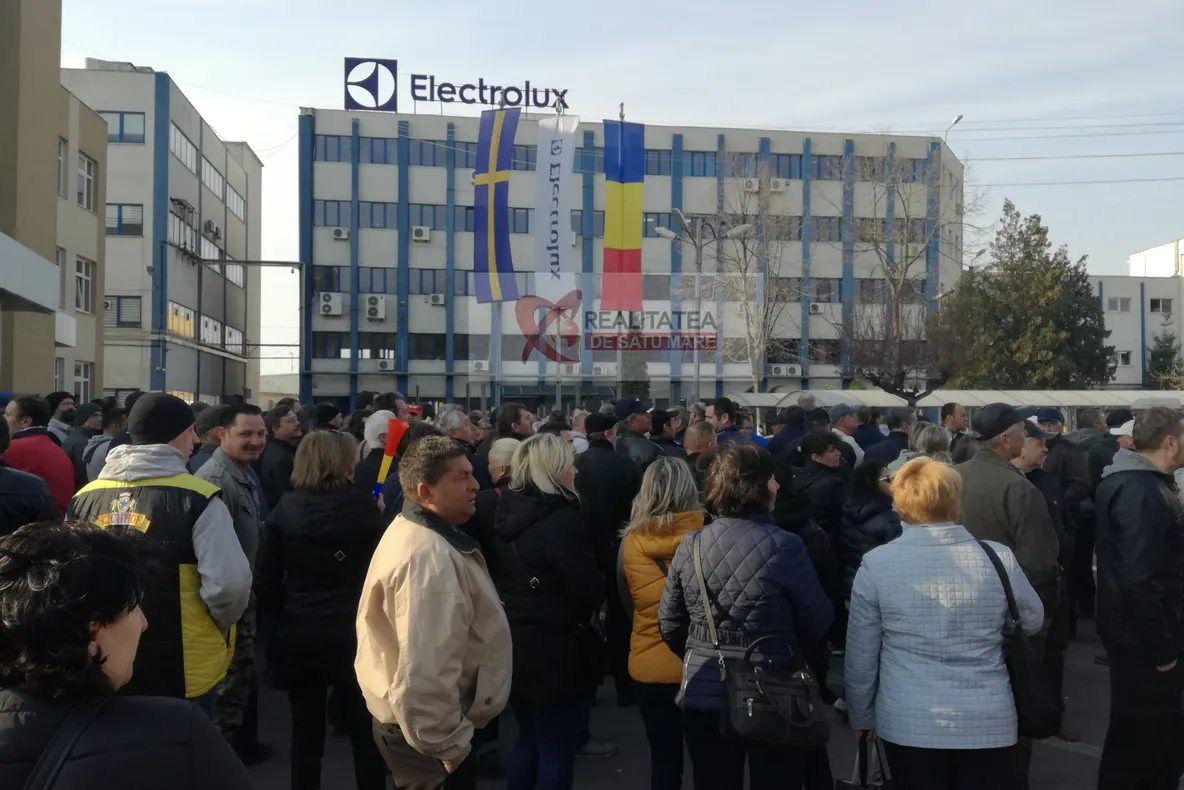 Muncitorii din Electrolux care nu sunt în grevă: ”Ne este frică!”