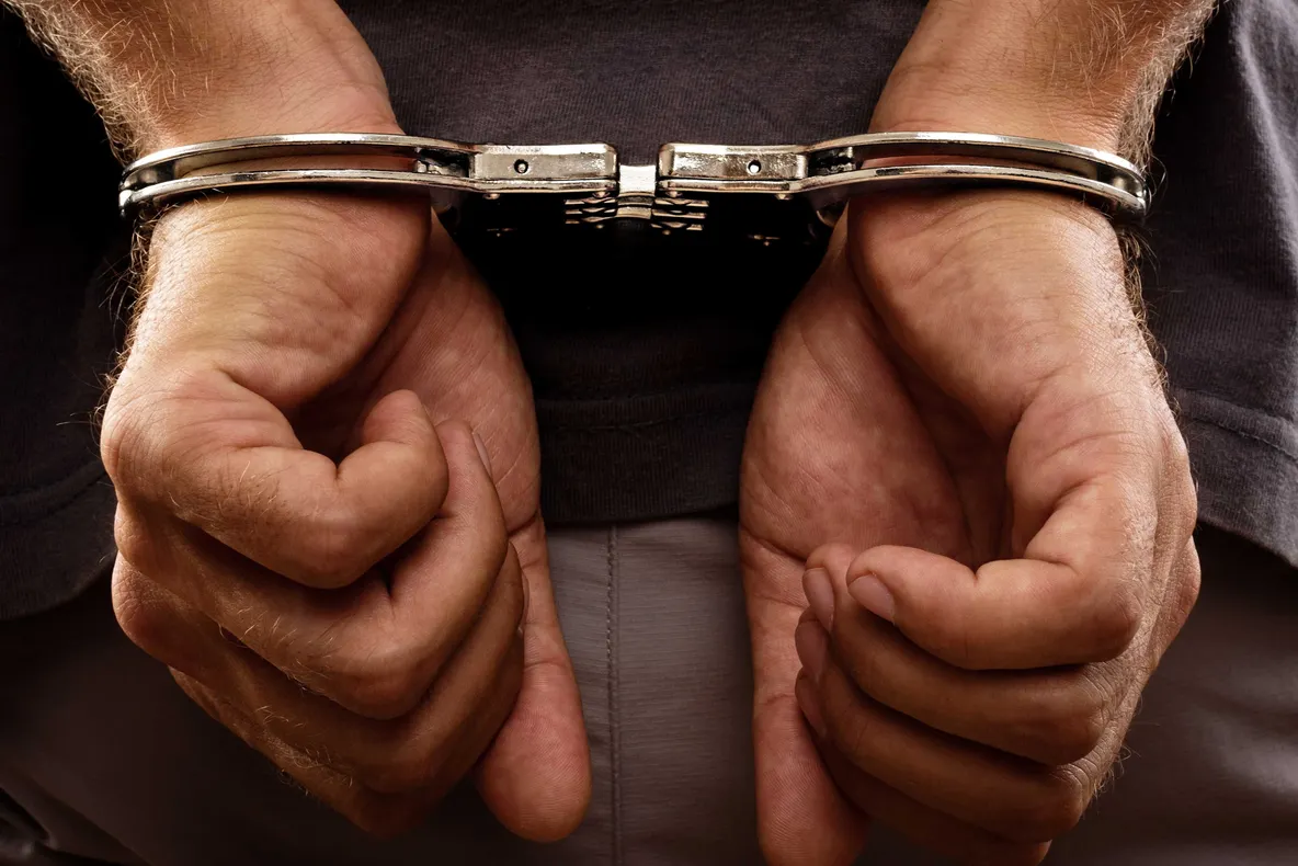 Sătmărean urmărit național, prins de polițiștii tășnădeni