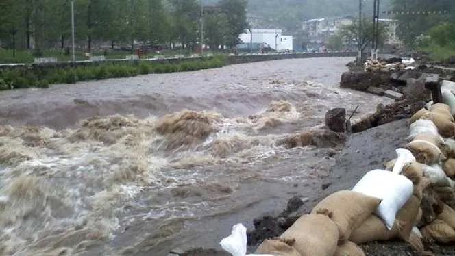 Cod roșu de inundații pe Someșul Mare