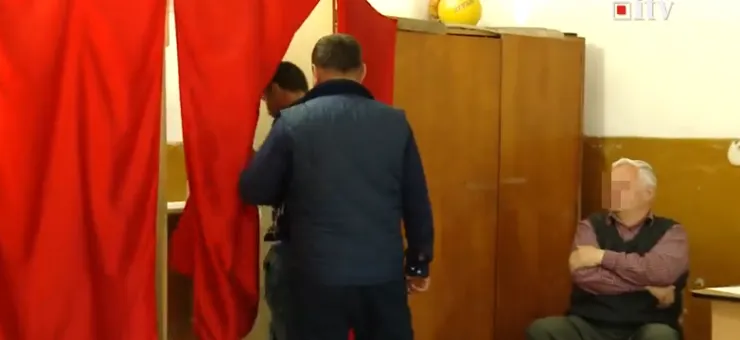 Fraudă la o secție de votare din Racșa