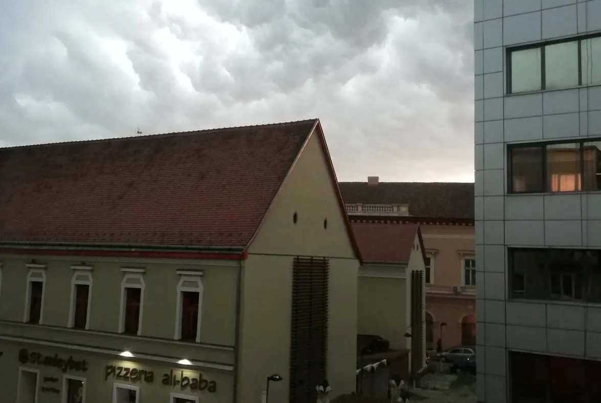 Cod roșu de furtună la Satu Mare!