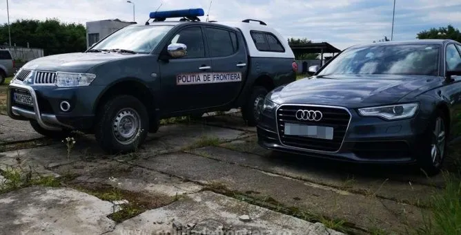 Autoturism căutat de autorităţile din Marea Britanie, depistat la PTF Petea