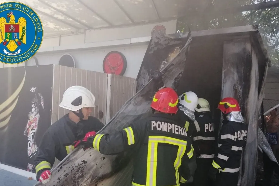 Incendiu la un club din municipiul Satu Mare