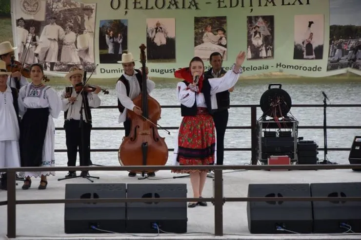Festivalul Codrenesc de la Oţeloaia a ajuns la cea de-a 63-a ediție