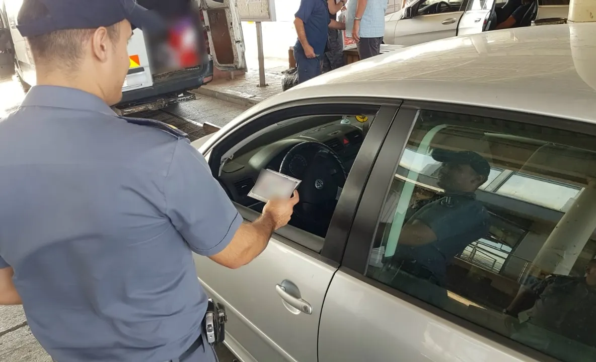 Acțiune în trafic a Poliției. 11 șoferi au rămas ieri fără permis