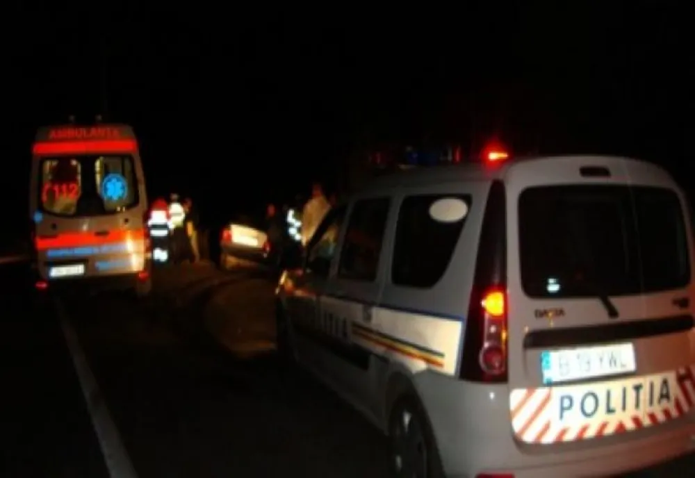 Femeie lovită pe o trecere de pietoni, în județ