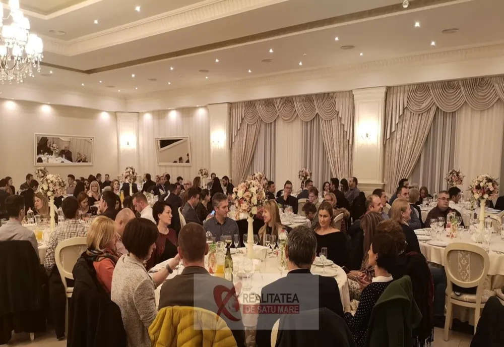 Peste 450 de medici prezenți la cea de-a XI-a ediţie a Simpozionului Medicilor Dentiști, la Satu Mare