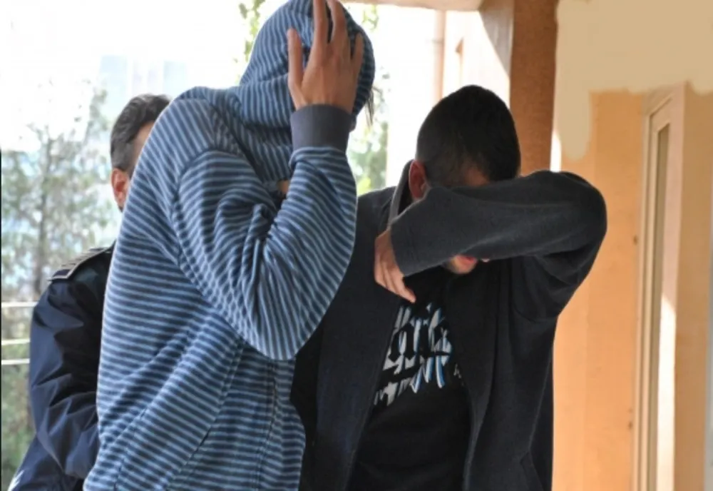 Trei tineri s-au ales cu dosar penal 