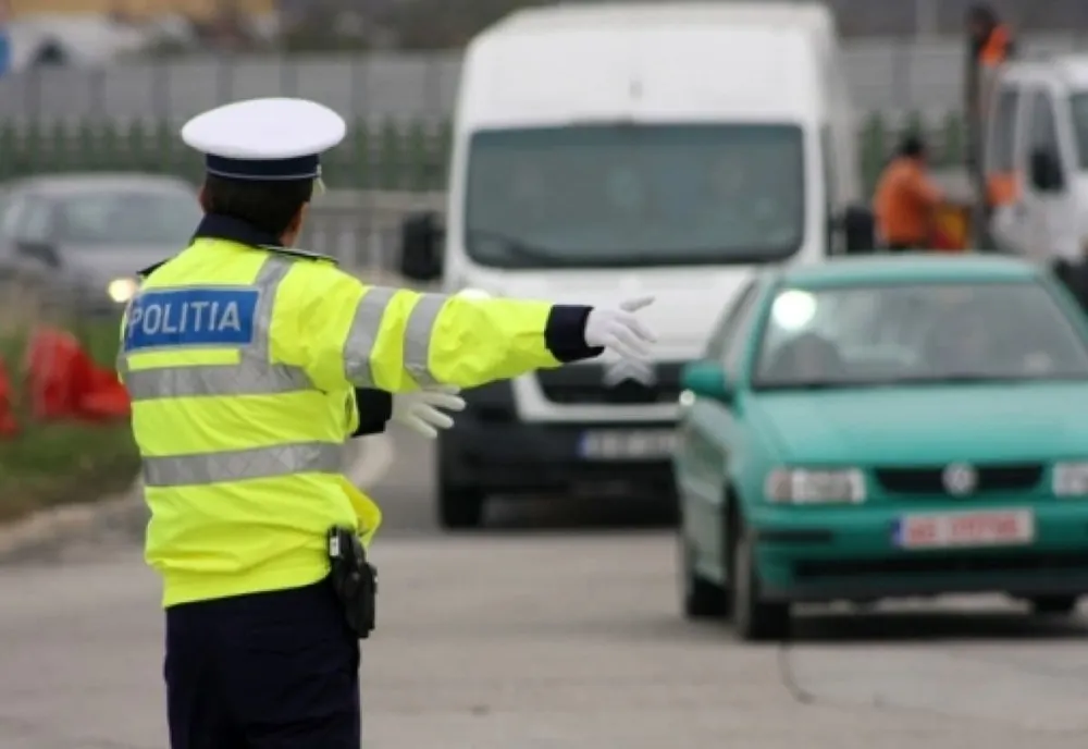 Doi sătmăreni prinși cu adeverințe false. S-au ales cu dosar penal