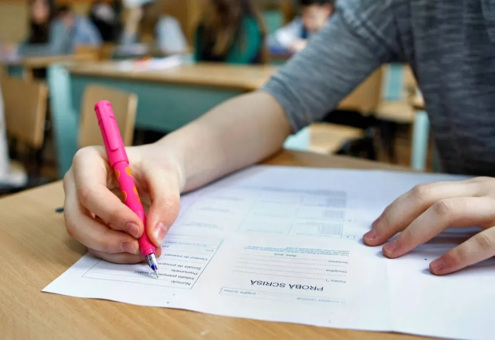 Peste 2.800 de elevi sătmăreni vor susține Evaluarea Națională