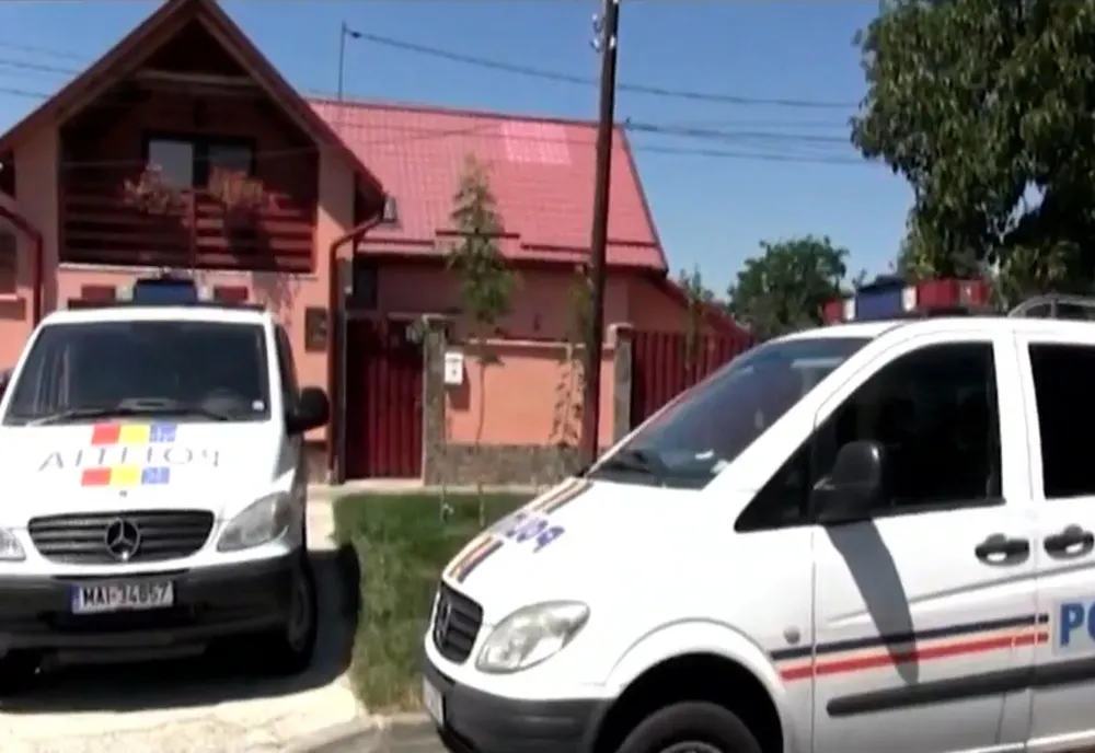 Maşini furate în 2012 şi în 2016 găsite în Satu Mare în posesia a două femei