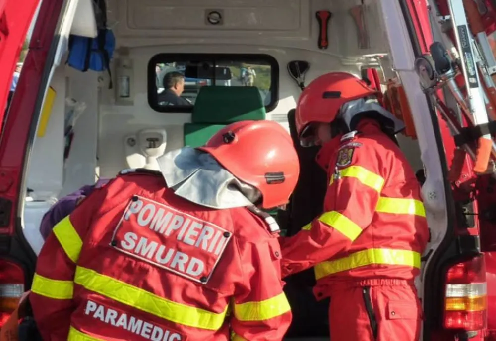 Planul Roşu activat în Satu Mare! Accident între un microbuz și un autoturism