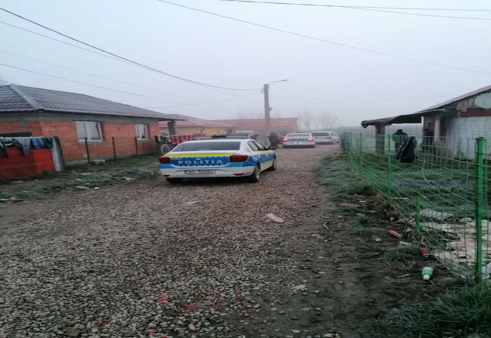 FOTO | Acţiune în localitatea Petea! Oamenii legii au aplicat 17 amenzi