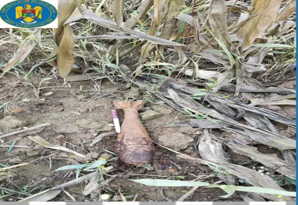 Bombă aruncător de calibru 82mm descoperită în localitatea Pir