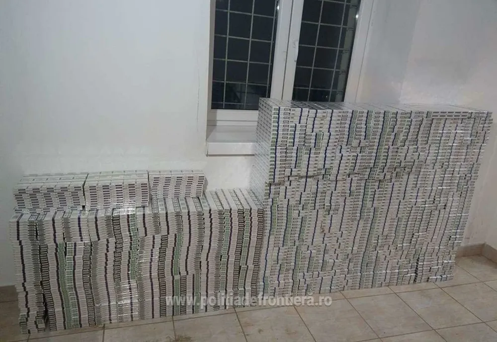 Doi ucrainieni, prinși la frontieră cu 7.500 de pachete cu țigări de contrabandă! Au fost reținuți