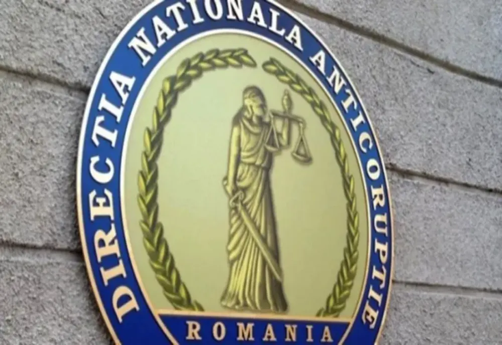 Poliţist din Cluj trimis în judecată de DNA! A luat mită ca să ajute o persoană să fie angajată la IPJ Satu Mare