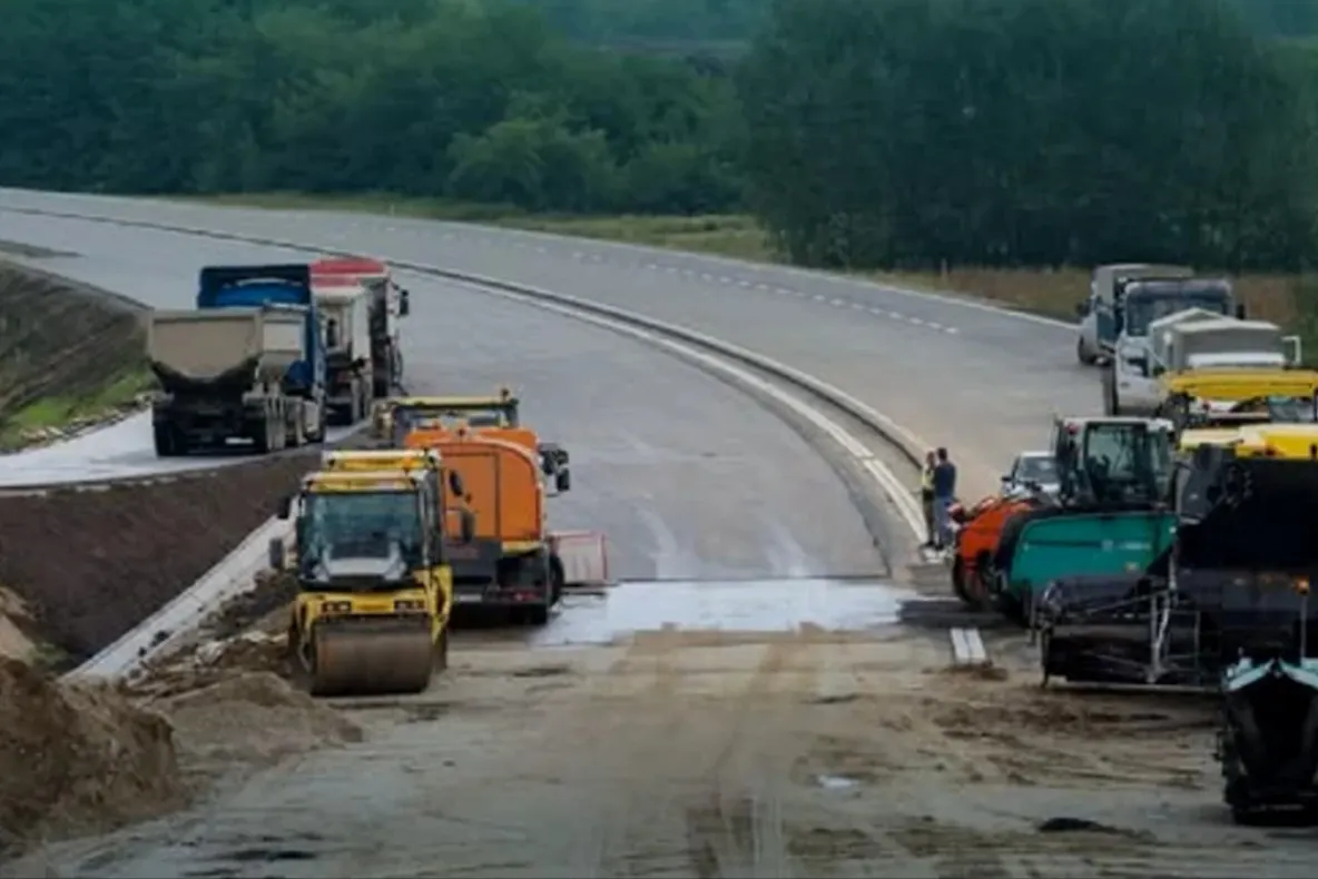 Ungaria aduce drumul expres M49 tot mai aproape de România