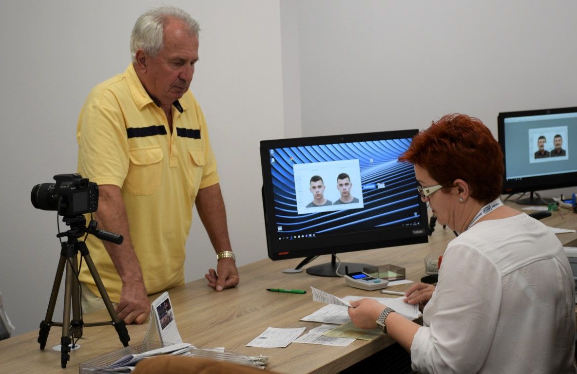 Program special de minivacanța de Sfânta Maria la serviciile de Stare civilă și Ghișeul unic