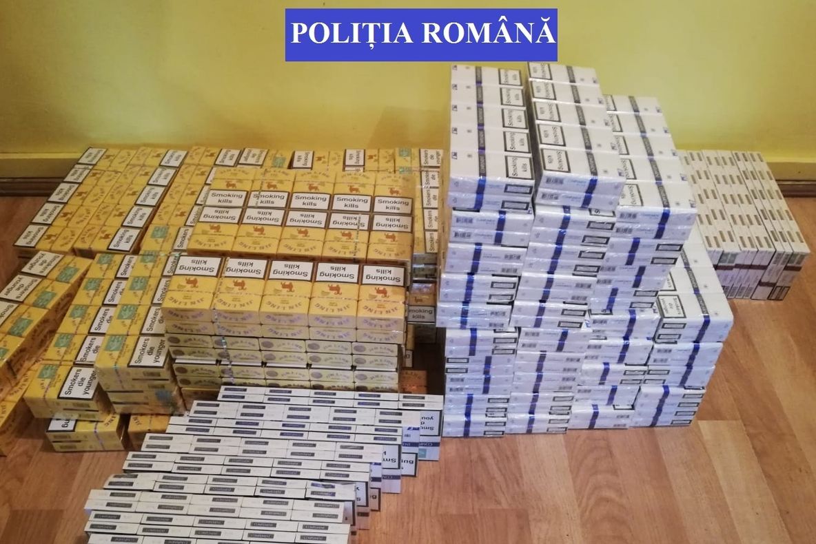 Contrabandistă prinsă cu peste 19.000 fire de țigarete din Ucraina