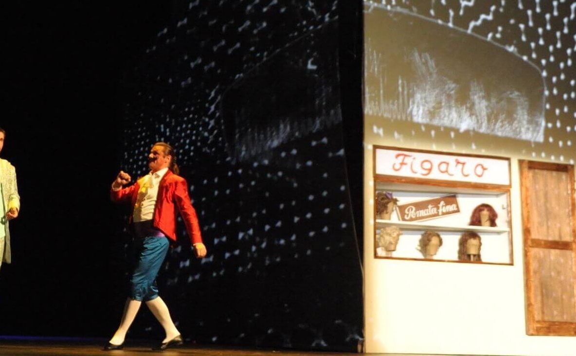 ”Bărbierul din Sevilla”, pe scena Casei de Cultură a Sindicatelor din Satu Mare