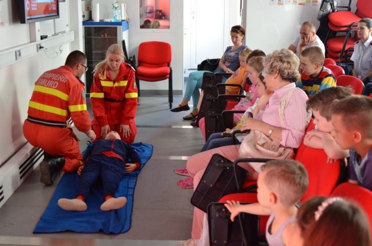 Caravana “Fii pregătit!” ajunge la Satu Mare și Carei