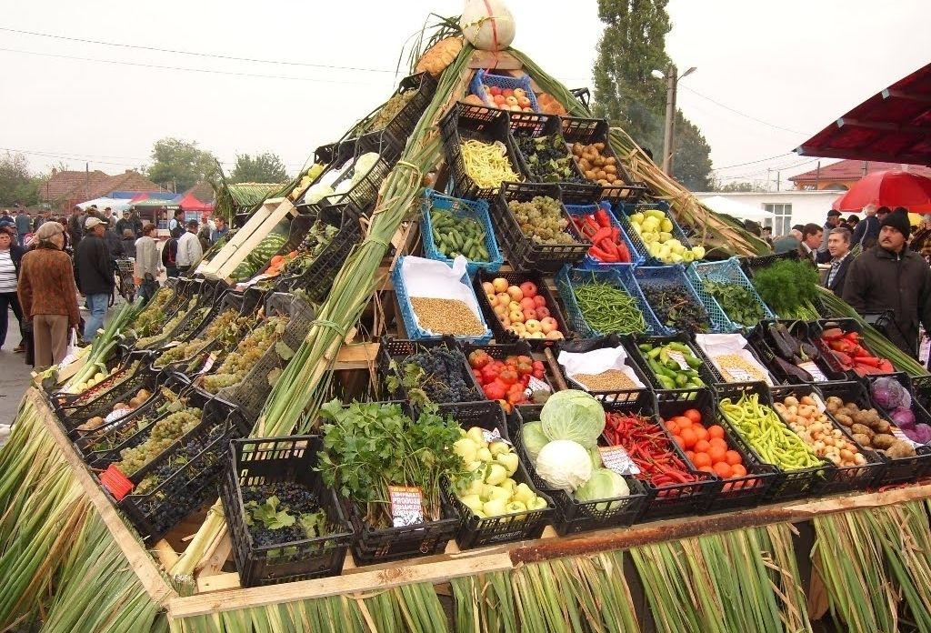 Produse proaspete și tradiționale, direct de la producător, la Carei