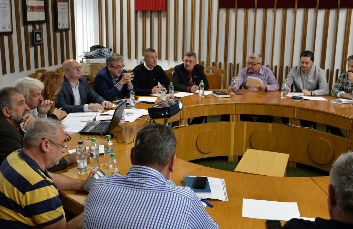 Marcaje rutiere pe străzile unde au avut loc frecvent accidente de circulație