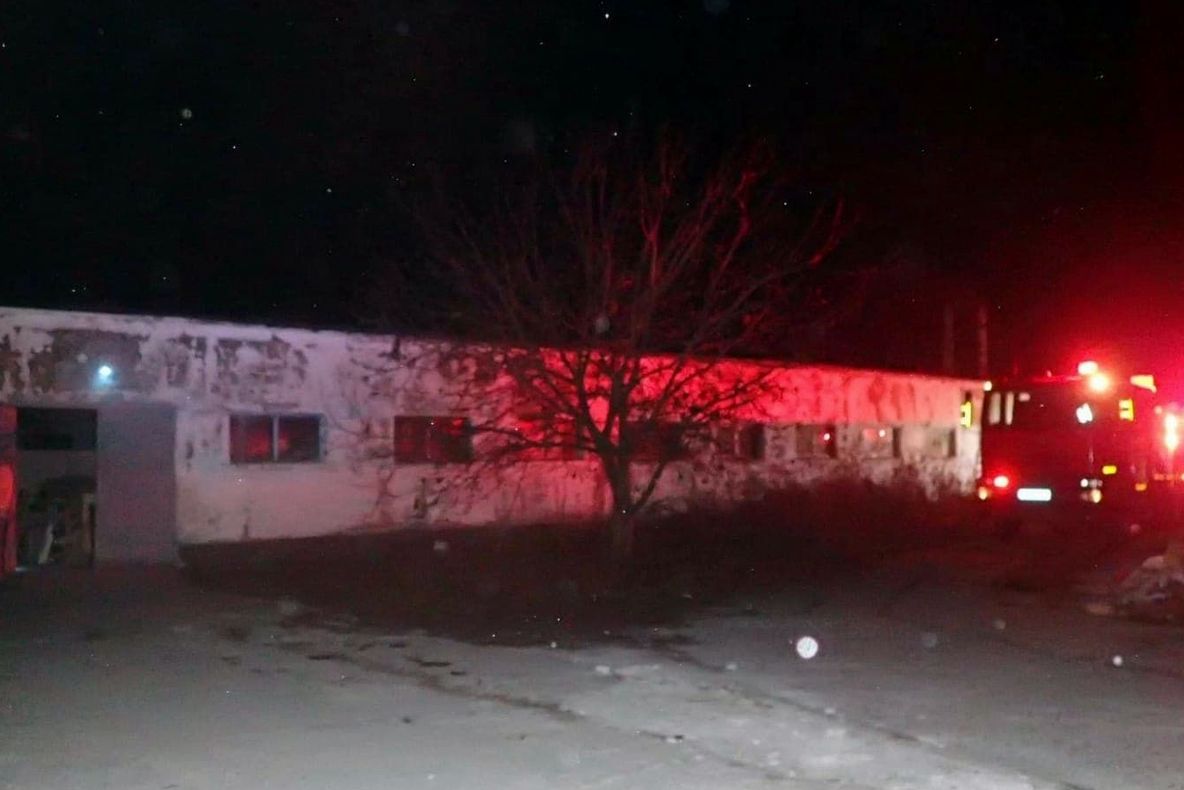 Incendiu la un atelier de tâmplărie din Satu Mare