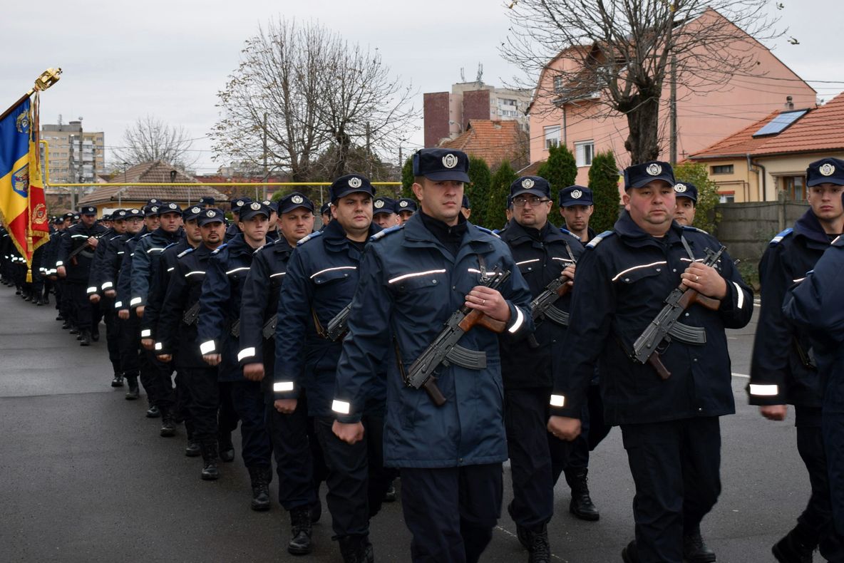 Noul drapel de luptă al jandarmilor sătmăreni, prezentat oficial și sfințit