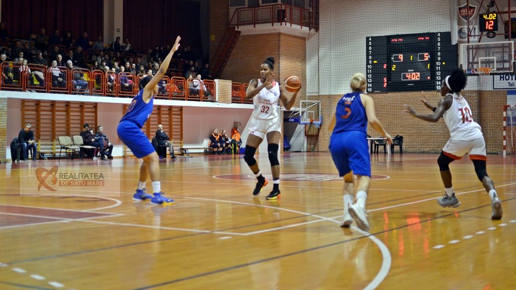 Baschet feminin | Prima victorie pentru CSM Satu Mare, acasă, cu CSM Târgoviște