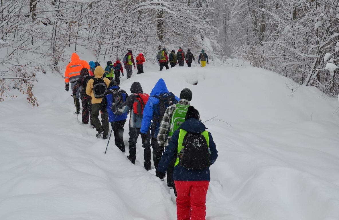 Cutezătorii Munților au dat startul drumețiilor de iarnă
