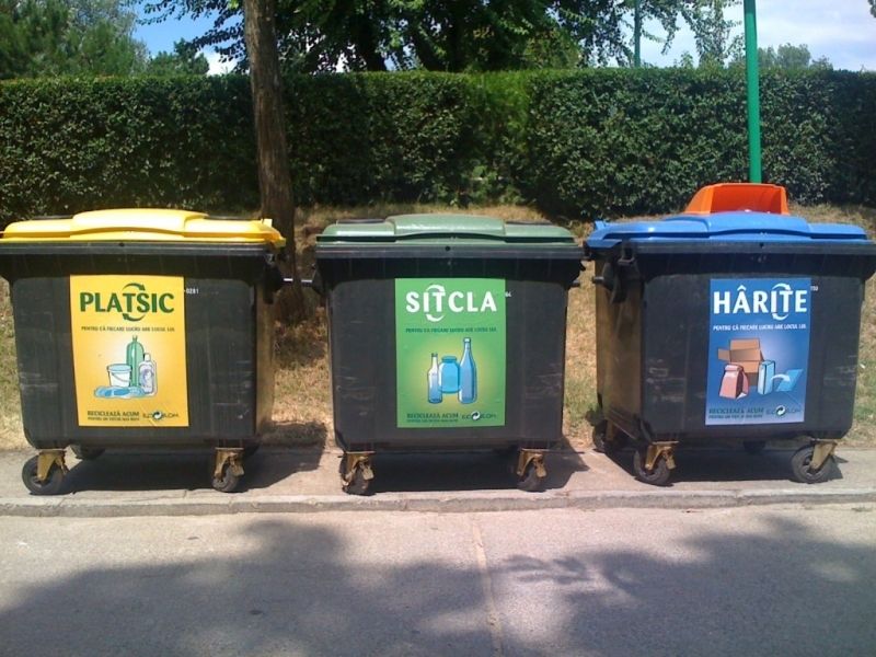 Amenzi usturătoare pentru firma de salubritate, dar și pentru sătmărenii care fac mizerie